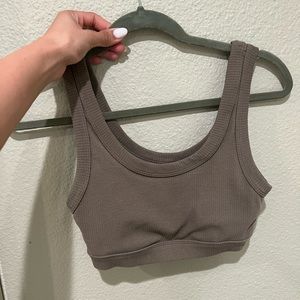 Alo yoga sports bra